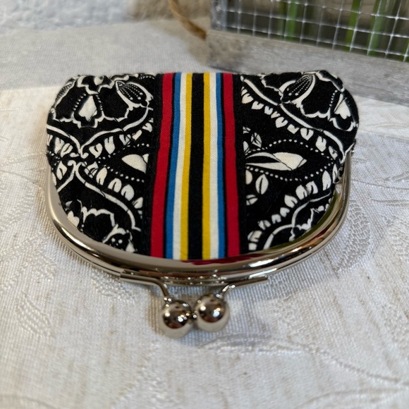 Vera Bradley Barcelona Double Kiss Kisslock Coin Purse. Multi-color - Picture 3 of 7